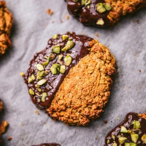 cookies petit dejeuner carotte cacahuetes chocolat vegan protéiné