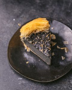 Flan au sésame noir vegan : un dessert gourmand et original, parfait pour toute occasion !
